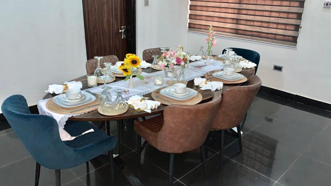 Hotel Urban Rootz Abuja Exterior foto