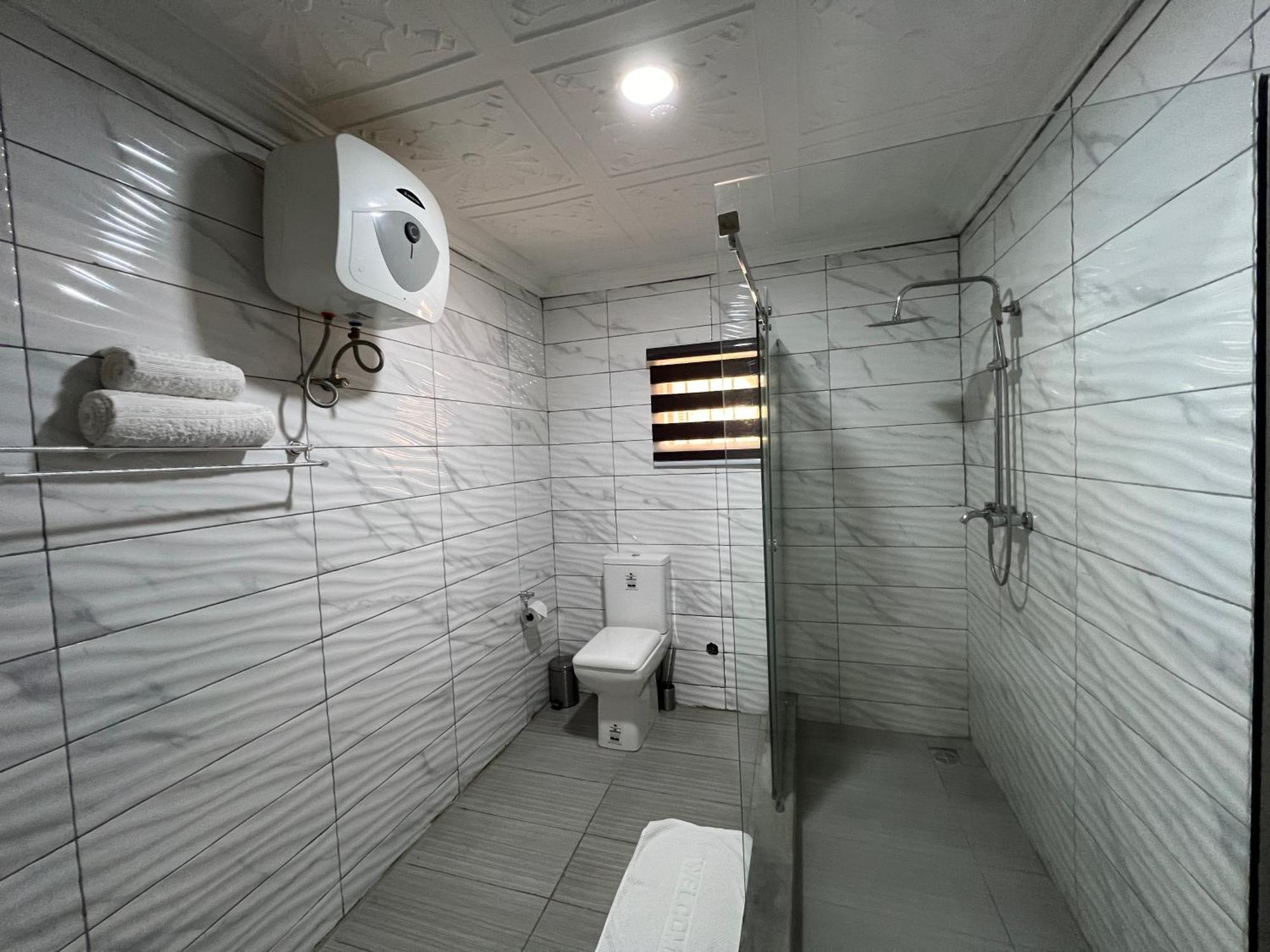Hotel Urban Rootz Abuja Exterior foto